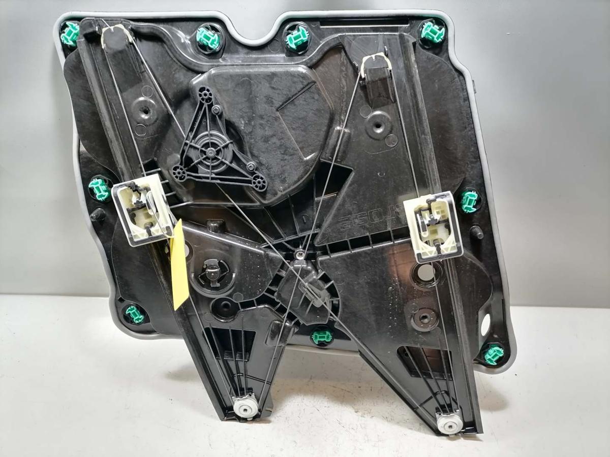 VW Golf 8 original Fensterheber vorn rechts 5-T&uuml;rer Bj.2024